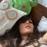 Elli AvrRam Instagram - Holi ki Shubhkamnaye! (Photo dump) of a girl who was awake for 26 hours🦦… #happyholi #india #photodump #elliavrram #yourstruly #hi