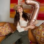 Elli AvrRam Instagram - 7Million + Insta-Fam❤️🕊️ Big love to all of you who’re with me from the start, and Hello and much love to all you new ones joining me on this journey🪷 x #love #instafamily #welcome #india #sweden #greece #daretodream #bollywood #dream #livelovelaugh #ElliAvrRam #yourstruly #7 #moretocome