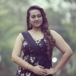 Ester Noronha Instagram - I'm a 'Work in Progress' baby... Never gonna stop working on myself! 🤷🏻‍♀️🥰❤ For : Super Queens Season 2 Promo @zeetelugu @zee5telugu Designer : @clothingpallet.in Stylist : @spoorthi._rao #imaworkinprogress #workingonmyself #always #nevergonnastop #superwoman #superqueen #superqueens #season2 #zeetelugu #zee5 #donotmiss #watchme #excited #grateful #thankyouJesus #thankyouGod #Godbless #muchlove Hyderabad
