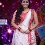 Ester Noronha Instagram - I know LOVE is REAL because I EXIST and I'm FULL of it. ❤👑 For : Super Queens Season-2 @zeetelugu @zee5telugu @zee5 Costume : @clothingpallet.in Stylist : @spoorthi._rao PC : @paulino_pictures @vinodcaptures #iknow #loveisreal #fulloflove #love #spreadlove #Godislove #loveall #loveyourself #lovelife #loveislife #loveiskind #loveisgenerous #loveislove #loveoneanother #spreadsmiles #spreadhappiness #spreadpeace #smile #peace #joy #superqueens #season2 #superqueen #queen #zeetelugu #zee5telugu #zee5 #muchlove #Godbless Hyderabad