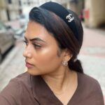 Farina Azad Instagram – Nothing ! Just flaunting my hair band 😋