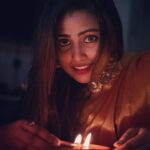 Farina Azad Instagram - Evening ❤️ Happy pooja every one