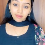 Gayathri Yuvraaj Instagram - Yellow Chudidar illa black Chudidar🤣🖤 @joshapp.tamil @officialjoshapp #joshmeinaaja