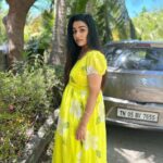 Gayathri Yuvraaj Instagram - 💚💚 @gia.couture