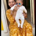 Gayathri Yuvraaj Instagram - Athai love ❤️ அத்தி அத்திக்கா அத்தை மடிமேலே ஆடி கிடந்தால் சுகமல்லோ 😍😍