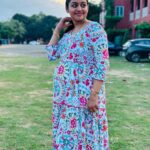 Gayathri Yuvraaj Instagram - 🤍🤍 Shine bright like a diamond!! Dress @iniyas_maternitywears