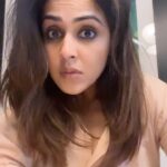 Genelia D’Souza Instagram – Because it’s sooooooo hot 
Ek Reel toh Banta hai 🌞🌞🌞🌞🌞

#summerreels 
#funreels
#reelkarofeelkaro