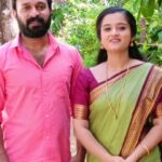 Gopika Anil Instagram - .എറണാകുളത്തപ്പൻ ഗ്രൗണ്ടിൽ സഞ്ചാരികളുടെ ഹരമായി മാറിയ മറൈൻ വേൾഡിലെ സാഗര വിസ്മയ കാഴ്ചകൾ കാണാൻ ആഗസ്ത് 25 -ന് വൈകിട്ട് 5 മണിക്ക് സ്വാന്തനം സീരിയലിലെ നിങ്ങളുടെ ഇഷ്ട താരങ്ങൾ എത്തുന്നു... . . നിങ്ങളും വരില്ലേ.... . . കൂടെ ഓണം കെങ്കേമമാക്കാൻ ഓണം ട്രേഡ് ഫെസ്റ്റ് 2023 . . Working Days: 2:00 PM - 9:30 PM Holidays: 11:00 - 9:30 PM Ernakulathappan Ground Parking available Happy celebrating! 🌼🎉🌺 #OnamFestivalActivities #OnamCelebration #OnamGames #OnamSadya #Pookkalam #OnamDance #Pulikali #VallamKali #OnamTraditions #OnamRituals #OnamFolkPerformances #UnderwaterAquarium #MarineWorldKerala #KochiAttractions #KeralaAquarium #KeralaTourism #MarineLifeExperience #KochiTravel #KeralaAdventure #KeralaHoliday #NewAttractionKochi #KochiMarineExperience #UnderwaterTunnel #KeralaUnderwaterAdventure #KochiAttraction2023 #MarineLifeDiscovery #KeralaTravel #KochiFun #ExploreKochi Ernakulathappan Exhibition Ground