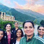 Gul Panag Instagram - Tribe : On homecoming and belonging , a book by Sebastian Junger left a deep mark on me when I read it a few years ago. It explores tribal concepts of loyalty, belonging and human quest for meaning. However, it’s these 10 days that made me experience all these terms in a manner I haven’t in a long time. I felt like I really belonged to this tribe of women, seeking meaning, seeking to push their limits. The oneness I’ve felt with this tribe of women and members of this expedition is overwhelming. And I felt like I belonged. And I feel like it made me the best version of myself during the expedition. Now to carry that feeling forward is a task! Even thoug I’ve pursued adventure and drives like this before, I was out of my comfort zone in many ways. And that’s what made it special. It was like a refresher. IYKYK. Of all what learns in a boarding school. Cannot wait to do this again @mahindraadventure ! Thank you ladies❤️ @sangeetahkamath @panitavirmani @namrata.arora.92 @shanthi.rangaswamy @dr._rush @moodybanjaran @swatysmalik @shilpamorwal @shuklatanushri @pavanemann @vartika.arora.10 @autodidactasoul @sharmashalvi187 @neetibassi @naazu_sidhu @preeticee @pavanemann @simran18kaur And thank you to all the men. You’re a part of our tribe too.🥰 @maddymarwah @cinemonkofficial @achyutphotography @harisingh.rallying @nagrahonnie @sidhurallying @nookalavinod P.S. Sebastian started research on our tribal roots and the impact of breaking away from tribal structures, on our mental health when researching PTSD in veterans. It’s a great book. GIRLS GIRLS GIRLS
