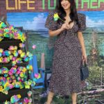 Harnaaz Kaur Sandhu Instagram - वो अक्सर हमारे बगीचे में आकर रियाज़ करते थे, पर किसी और को अपनी कोयल सी आवाज़ सुनाने के लिए… - Harnaaz New York City, N.Y.