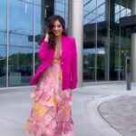 Harnaaz Kaur Sandhu Instagram - What year did this artist perform this song at Miss Universe?🤔 @missuniverse Styled by @meemmap Custom jacket @kajalnewyork Dress @rococosand Shoes @ninashoes Atlanta, Georgia