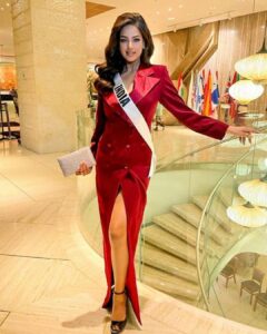Harnaaz Kaur Sandhu Instagram - A quick flash back to the beautiful days spent in Israel, sharing my favourite looks from the incredible journey, comment your favourite look below! ✨  @missuniverse @missdivaorg
