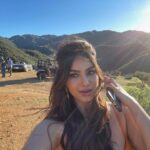 Harnaaz Kaur Sandhu Instagram - The sun’s smiling brightly at us today ☀️
