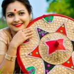 Hema Malini Instagram - It is the Harvest season now. Tamizh Puthandu (New year), Baisakhi (Punjab), Bihu (Assam) and Pohela Baisakh or Naba Barsha (Bengal) are some of the festivals celebrated. Wish you all a wonderful festival month🙏 #festiveseason #festivals #tamizhputhandu #bihu #nababarsho #india #festivalsofindia #harvestseason