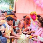 Hema Malini Instagram - With much enthusiasm I celebrated Holi with the District officials and people of Mathura-Vrindavan. #celebration #holi #happyholi #mathura #vrindavan #holicelebration2023