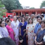 Hema Malini Instagram - Honorable Union Minister of State Shrimati Meenakshi Lekhi ji and I inaugurated the tourist facilities in Shri Madan Mohan Mandir and Shri Govind Dev ji Mandir. #shrimqdanmohanmandir #govinddevji