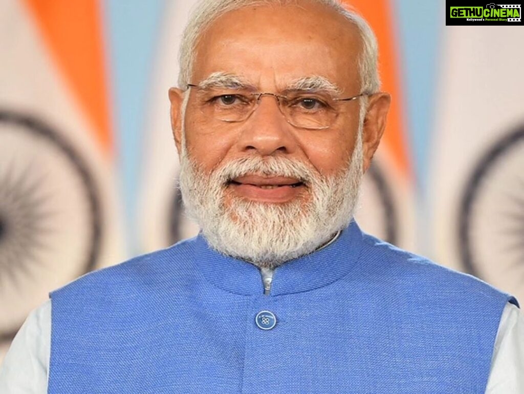 Hema Malini Instagram - Our PM Modi ji celebrates his 73rd birthday today🌺🌺May God grant him a healthy, productive and long life in the service of our glorious country. All the nation’s best wishes and hopes are with him on this momentous day and we are with him in his efforts to put India high on the global scenario🙏 #happybirthday #pmoindia #birthdaywishes #narendramodi #73rdbirthday