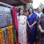 Hema Malini Instagram - Honorable Union Minister of State Shrimati Meenakshi Lekhi ji and I inaugurated the tourist facilities in Shri Madan Mohan Mandir and Shri Govind Dev ji Mandir. #shrimqdanmohanmandir #govinddevji