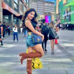 Ishita Raj Sharma Instagram - An afternoon in England! Broad Street - Oxford, Uk