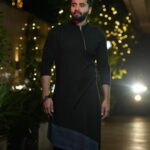Jackky Bhagnani Instagram - Feeling and giving out Positive Vibes😇 HMU @luv_hans77 📸 @one.portrait.please