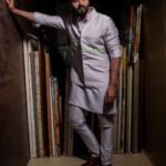 Jackky Bhagnani Instagram - 💣 Kaboom 💣 Styled by @sanamratansi Outfit @kunalaniltanna Shoes @dmodotofficial HMU @rohanmohan333 📸 @one.portrait.please