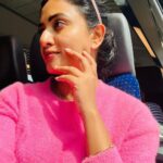 Janani Ashok Kumar Instagram - 💗💓💞 #switzerland #myforever #love Rhinefalls - Europe's Largest Waterfalls