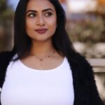 Janani Ashok Kumar Instagram - 𝖭𝗈𝗍𝖾 𝖳𝗈 𝖲𝖾𝗅𝖿： 𝖸𝗈𝗎 𝖽𝗈𝗇'𝗍 𝗁𝖺𝗏𝖾 𝗍𝗈 𝖻𝖾 𝗀𝗈𝗈𝖽 𝖾𝗇𝗈𝗎𝗀𝗁 𝖿𝗈𝗋 𝗉𝖾𝗈𝗉𝗅𝖾 𝗍𝗈 𝗅𝗈𝗏𝖾 𝗒𝗈𝗎． 𝖡𝖾 𝗀𝗈𝗈𝖽 𝖾𝗇𝗈𝗎𝗀𝗁 𝖿𝗈𝗋 𝗒𝗈𝗎𝗋𝗌𝖾𝗅𝖿，𝖿𝗈𝗋 𝗒𝗈𝗎 𝗍𝗈 𝗅𝗈𝗏𝖾 𝗒𝗈𝗎 ♥︎♥︎♥︎ - 📸: @raghul_raghupathy Pondicherry - பாண்டிச்சேரி