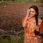 Janani Ashok Kumar Instagram - 📸: @gk_.photography._ - 🧡🤍🧡 Coimbatore, Tamil Nadu