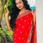Janani Ashok Kumar Instagram - Just like a flower, you’ll bloom 🌸 If you take time to water yourself ✨💫💯 📸: @keets_makeover Chennai, India