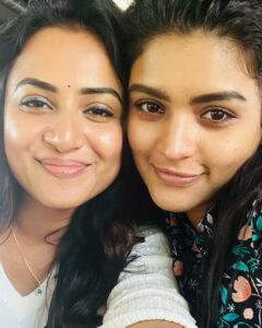 Janani Ashok Kumar Instagram - So the New Year begins #happy2023 
- 
They say life’s what’s happening when you’re busy making other plans.
-
Just sit back and enjoy life’s beautiful 🤩