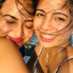 Janani Ashok Kumar Instagram - All we needed is the beach & the sun to make such beautiful memories 🫠 Of course the right people to be with @bavithraofficial 🤗🙌🏼💯 #beachgirls #sunkissed #messyhair #dontcare #yatch #highonmusic #naturelovers #bioluminescence #coralreef #memoriesforlife #maldives #island #milaidhoo Milaidhoo Island, Maldives