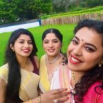 Jewel Mary Instagram – And the celebration begins !!! This onam with my loved ones in ireland @antonynintu @im_angiee_  @j0han_j #jhumka  #jhumkagirare #viralvideos #dancereels #onam #keralasaree #ireland #castlebar #bollywood #malayalam #kerala #malayali County Mayo