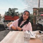 Jonita Gandhi Instagram - My life as you (may not) know it #iykyk but lemme know if you got any questionz #photodump #hiddengems #adayinthelife #behindthescenes