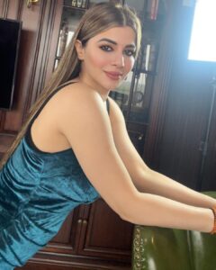 Kainaat Arora Instagram - Dive in your Soul 🏊‍♀️🏊‍♀️🏊‍♀️
.
.
.
🎬🎬🎬
Talent manager : @business.manager_kainaat 
#kainnataroraa