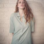 Kalki Koechlin Instagram - Gonna be on Actor’s circle with Miss Malini talking things sustainable and successful and silly fun stuff too🍀🌈♥️ Wearing @anavila_m Thanks @elevate_promotions HMU @angelinajoseph