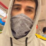 Karan Sharma Instagram - Sometime Eyes can speak too .. 10pm last metro 🚈… 😎 .. ek metro reel to banti hai 😃 ! #metro #mumbai . . . . #karansharma #trending #reelsinstagram