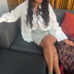 Kashmera Shah Instagram - #chilltown #chilling #losangeles #silverlake #kashmerashah #kashmirashah #bollywood #siren #hot #bollywoodsongs #bollywoodactor #bollywooddance #bollywoodmovies