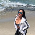 Kashmera Shah Instagram - #andjustlikethat #kashmerashah #hot #hottie #diva #kashmirashah Laguna Beach, Ca