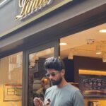 Kathir Instagram - Meant for each other🍦 . . . #Paris #icecream #Lindt #Throwback