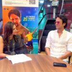 Kay Kay Menon Instagram - Big pleasure covering them live, #LoveAll…great story, relevant subject, and fabulous Kay Kay. Badminton is finally getting the attention it deserves, and who doesn’t like a finely made Sports story anyway? Some great music to top it all off….reaching theaters near you in 8 different languages, including Bangla, on September 1st. Watch it and shower some love. #LoveAll1September @sudhanshu7s @kaykaymenon02 @swastikamukherjee13 @Shriswara @vikrampbhatt @gopichandpullela @supriya_devgun @yonex_sunrise_india @badmintongurukul @loveall.film @lgfstudios @anandpandit @anandpanditmotionpictures @sonal_sharma1974_ @paartho @javeridipti @vaijayant @kanishk09 @dptofsportsgoi @officialkheloindia @olympusindore @arkjain_5 @deeprambhiya_99 @kabirverma247 @mazelvyas_official @tanishka.mihi @sumitarora1980 @iamalamkhan @rajabundelaofficial @satyakamanand @atul_srivastava31 @musicsaurabhvaibhav @ankit.pandey.90 @pravinadeshpande #LoveAllFilm #LoveAllMovie #LoveAllBadminton #LoveAllTrailer #KayKayMenon #SwastikaMukherjee #SudhanshuSharma #lgfstudios #NewRelease #Bollywood #SportsFilm #SportsMovie