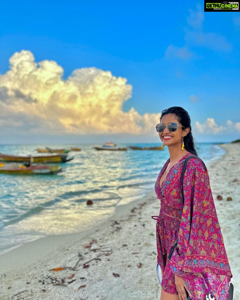 Keerthi Pandian Instagram - #Andaman you beauty! 💙 #birthday week Havelock Island , Andaman and Nicobar Islands, India