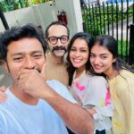 Keerthi shanthanu Instagram - a Twin Anniversary celebration❤️ @shanthnu & myself Sharing the same anniversary date along with this beautiful couple #FahadFazil & @nazriyafahadh 🤗 thank you #ALVijay sir for hosting us 💕