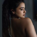 Ketika Sharma Instagram - I see you, I see the light in you, I see how powerful you are, I see how magical you are ✨ #loveandlight Portraits by @shazzalamphotography 🔥 #portraiture #portraitcentral 🫠 #alllovenohate