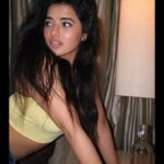 Ketika Sharma Instagram - Lueur 💛 @pranav.foto ✨ #90s #theme #romcom #moodboard #portrait #3 #post