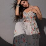 Ketika Sharma Instagram - Cutesy stuff 👽 Styled by @rashmitathapa Wearing @kaastaanbydivaajain Jewellery @spillthebead Shot by @pearlvinestudio , team @whiteaurastudio HMU @makeuphairbyrahul #styled #indowestern #ethnic