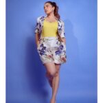 Ketika Sharma Instagram - Did you see the🦩in my earrings? Styled by @rashmitathapa Wearing @gazalguptacouture Jewellery @spillthebead Shot by @puchi.photography HMU @makeuphairbyrahul #formal #with #informal #styled #ootd #for #promotion