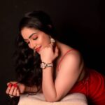 Komal Sharma Instagram - A red dress gives the confidence to walk out, the freedom to live and the power to conquer" . . . Model @actresskomalsharma Mua @neeyumnaanumpromakeupacademy Photography @vsmartphotography @vajiravelunatarajan Chennai, India