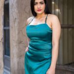 Komal Sharma Instagram - In Frame @actresskomalsharma 📸 @ayyapsphotography_dubai #dubai #mydubai #uae #myuae #dxb #india #actor #media #ayyapsphotography #tollywood #mollywood #tamil #tamilcinema #malayalamcinema #mohanlal #mohanlalfans #ashirvadcinemas #actorlife #ootd #fashion #indianactress #instagram #instagood #instalike #instadaily #southindianactress @alseefdubai @dubai @mydubai Al Seef, Dubai