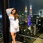 Kritika Sharma Instagram - Just the way I’m feeling I just can’t deny! First day of Malaysia Sky tower , sky box , twin towers 💙 Outfit @khwaab_design_official Styled by @styleby_shivi #travel #malaysia #kualalampur #twintowers #skybox #skytower #girl Kuala Lumpur - KL