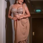 Kritika Sharma Instagram - Ek phuljhari thi ✨ Outfit @mirrawluxe Styled by @the_neerajpandey #fashion #indianwear #saree #indiangirl #modelinsaree #model #beigesaree #traditional Srilanka Colambo